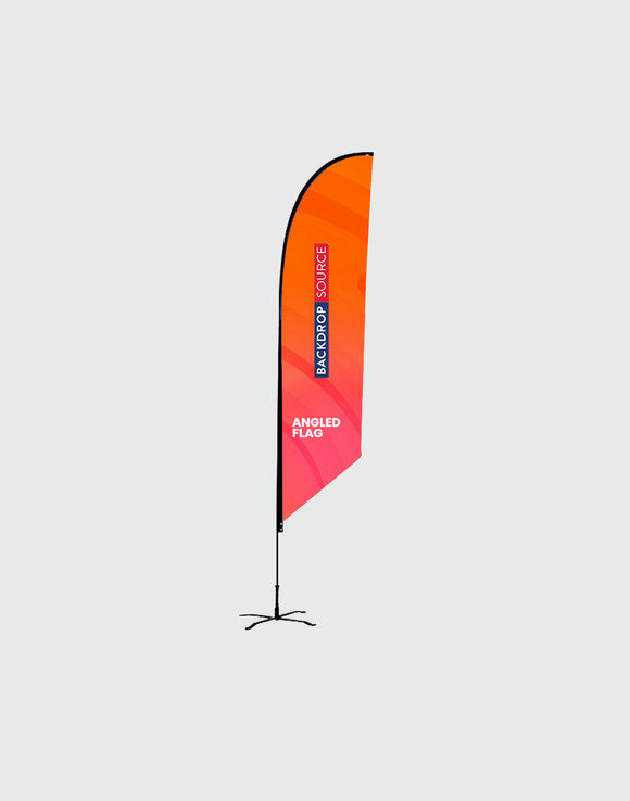 Bandera de plumas en ángulo