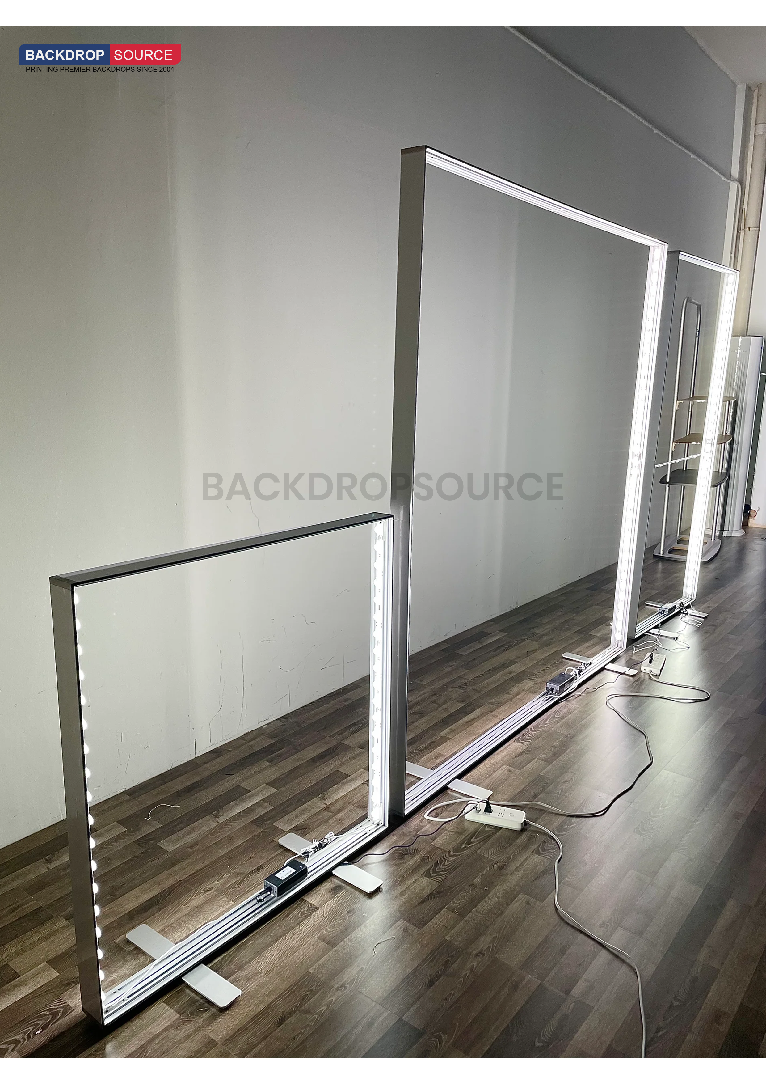 Exhibidor de caja de luz LED de tela sin marco SEG - 2,4 m de ancho x 2,4 m de alto